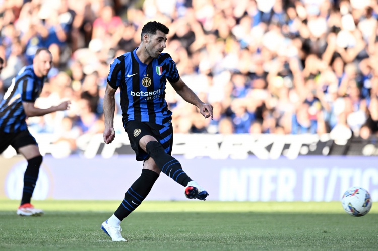 塔雷米转会英超进展：缺席国米训练，经纪人正推动交易