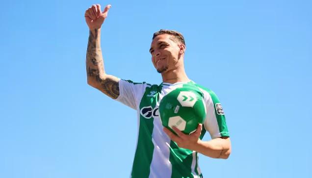 被问在曼联和贝蒂斯之间选择，安东尼：我肯定会选回曼彻斯特